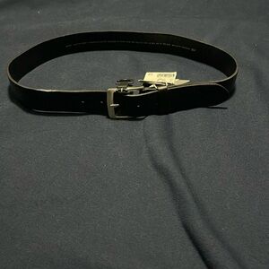 Black 1 1/2 inch wide silver buckle belt